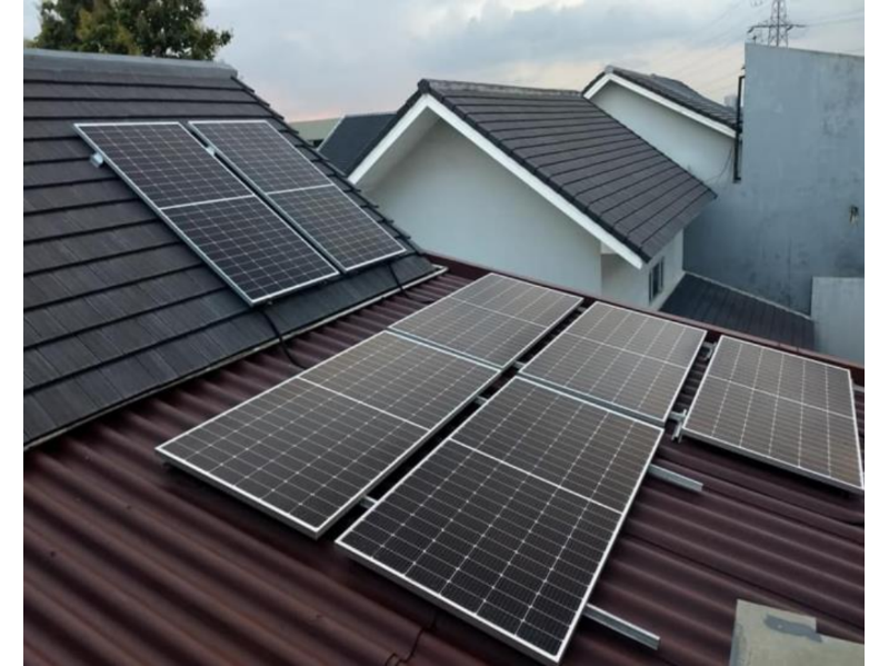 PLTS Atap on-grid